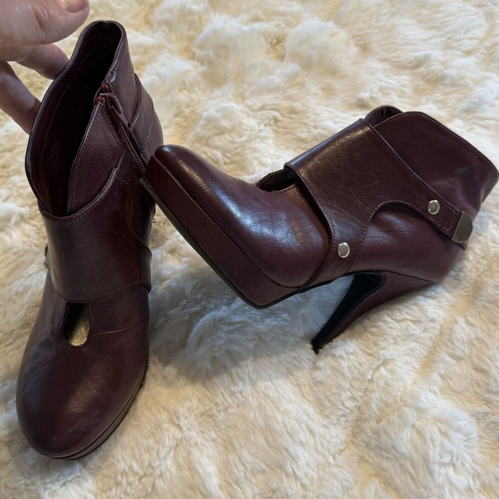 Unlisted Kenneth cole Platform Booties  Wine US Women 8M Heels Ankle